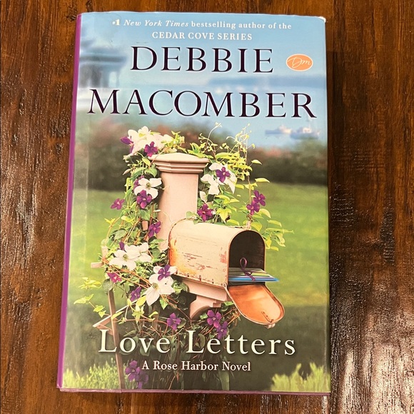 Other - Debbie Macomber Love Letters a Rose Harbor Novel
